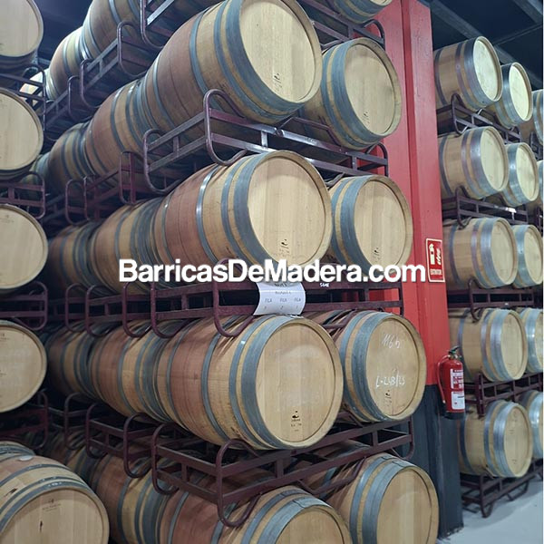 037-2026 Lote de 240 barricas usadas de 225L.